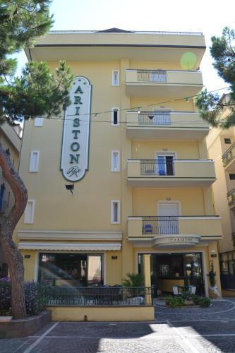 Hotel Ariston Misano Adriatico Ngoại thất bức ảnh
