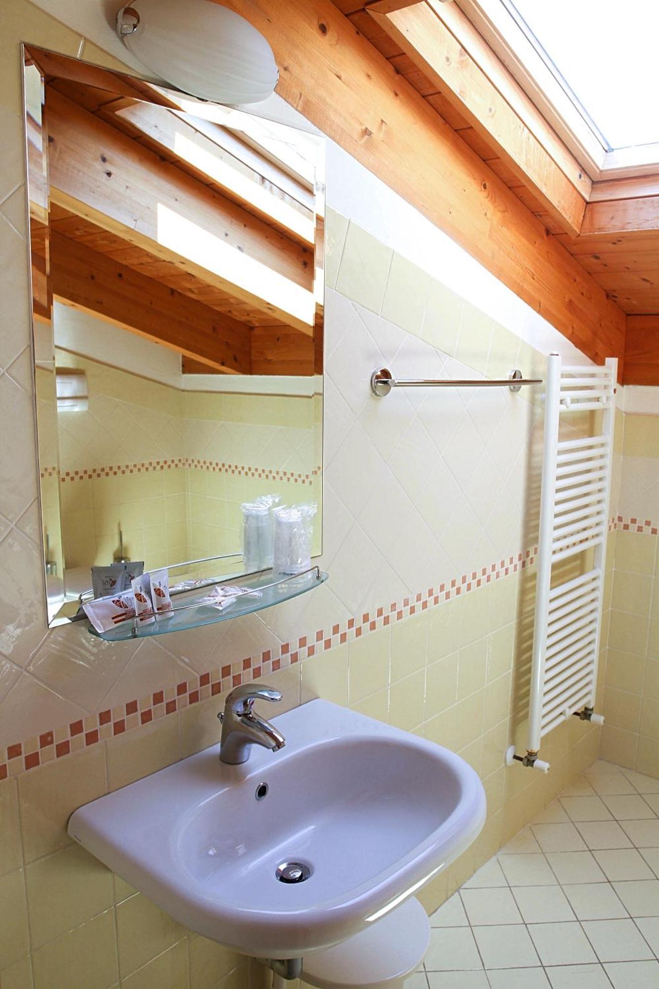 Hotel Ariston Misano Adriatico Ngoại thất bức ảnh